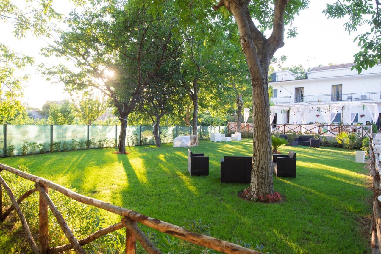 Donna Rosita Hotel San Felice a Cancello Ngoại thất bức ảnh